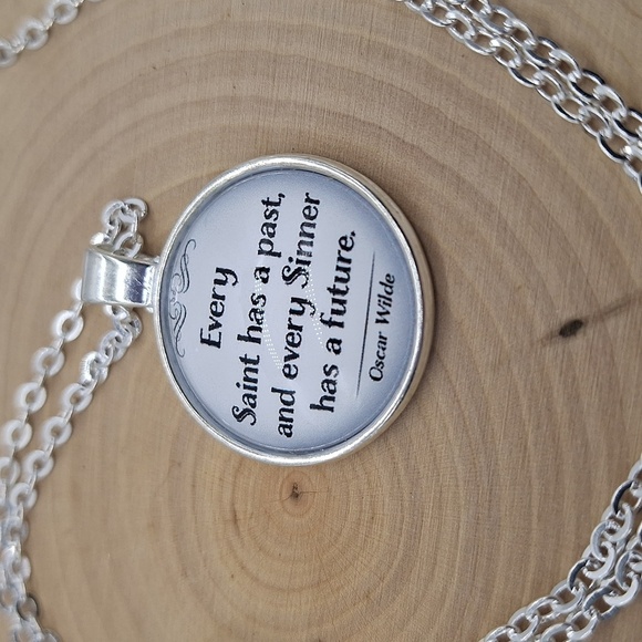 Silver Inspirational Pedant Necklace - Picture 3 of 4